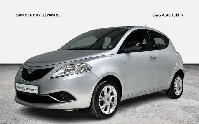 andrychów Lancia Ypsilon cena 35900 przebieg: 41162, rok produkcji 2016 z Andrychów